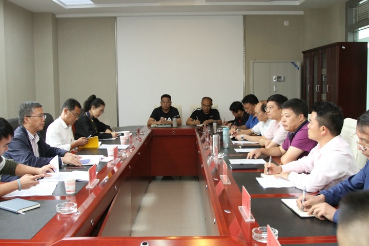 财政部云南监管局到集团查抄领导中央下放企业“三供一业”资金算帐工作