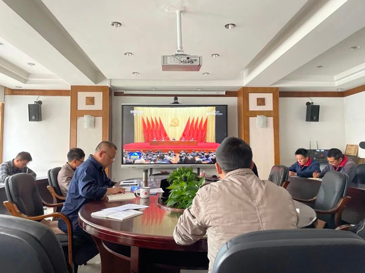 云南不朽情缘工利用技术钻研院党支部深刻进建习近平总书记在2022年春季学期中央党校中青年干部培训班开班式上的沉要讲话