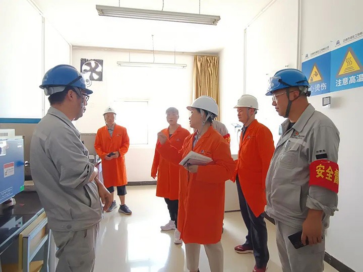 【简讯】前锋化工危险化学品出产许可证获证企业证后分类监管等级评为AA级｜陆东煤矿与镇党委结合发展活动｜恩洪煤业大棚建设项目开工