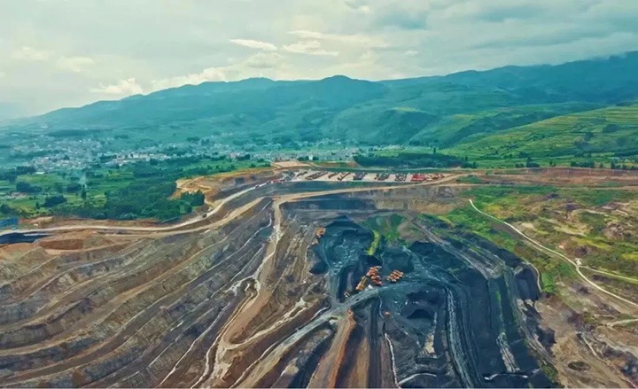 云煤集团：鼎新行动浴火沉生，担任煤炭兜底沉任