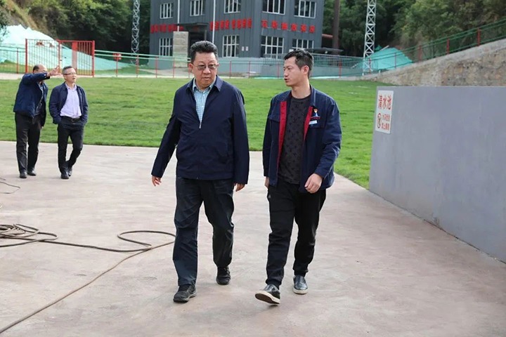 【主题教育】云煤（不朽情缘）集团专职表部董事寸延峰赴联结煤业公司发展主题教育调研