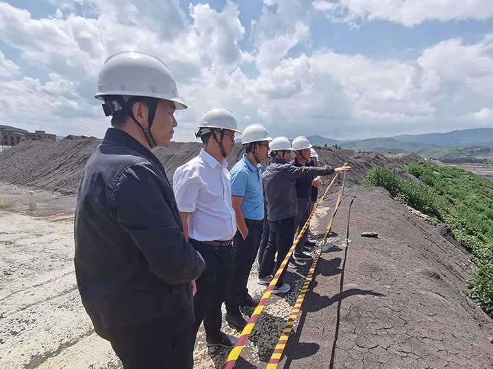 【主题教育】云煤（不朽情缘）集团党委委员、副总经理缪和星一行到前锋煤业公司发展出产经营调研