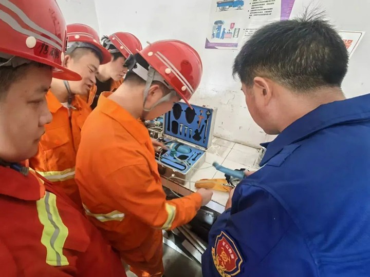 【云煤简讯】陆东煤矿、田坝煤矿、昆明煤炭设计钻研院三家公司动态｜杰出内容快览