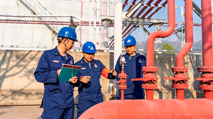 走好新时期人民路线，筑牢安全出产坚实防线