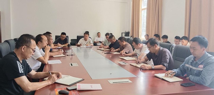 盛利煤业矿井30万吨/年升级刷新项目井巷启发工程＋950m回风联系巷顺利贯通